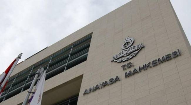 AYM, Erdoğan'ın kararnamesini iptal etti