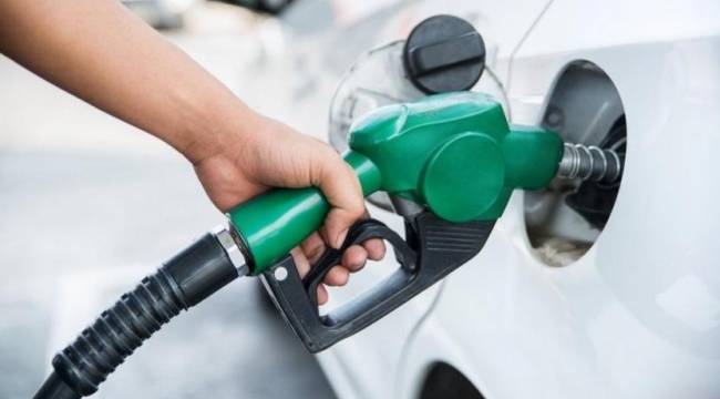 Benzine iki, motorine üçüncü indirim geliyor