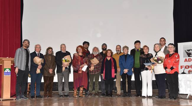 DÜNYA ŞİİR GÜNÜ VE NEVRUZ ATTİLA İLHAN ŞİİRLERİ İLE KUTLANDI