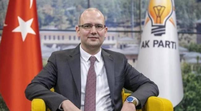 Erdoğan'ın yardımcısı Ömer İleri: Vatandaş istediği eleştiriyi yapabilecek