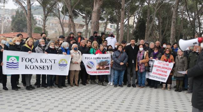 Foça Kent Konseyi, "Zeytinlikleri madenciliğe açan yönetmelik iptal edilsin"