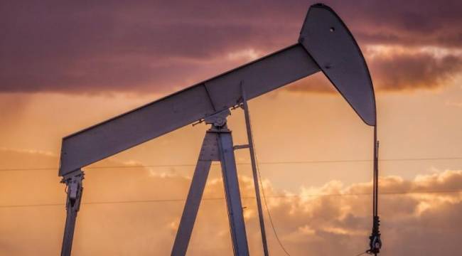 Ham petrolün varil fiyatı 2013'ten beri ilk defa 110 doları aştı