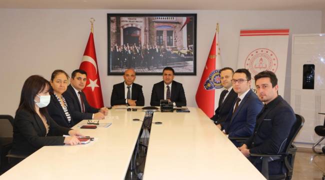İzmir'de Milli Eğitim Müdürlüğü ile Emniyet Müdürlüğü işbirliği protokolü imzaladı
