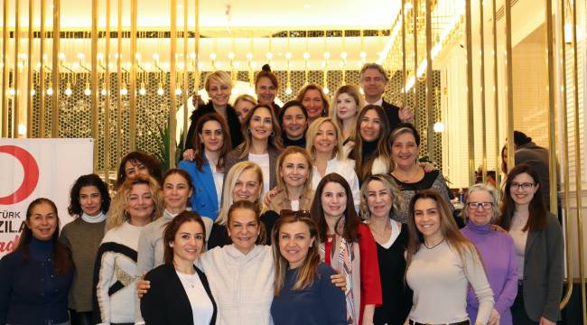 Kızılay Kadın iyilik için bir araya geldi