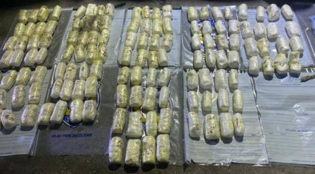 Polisin kullandığı arabadan 52 kilo 500 gram patlayıcı çıktı