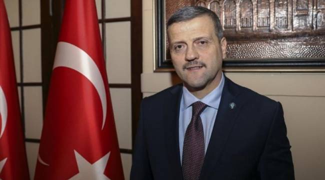 Rektöre aylığı 30 bin liraya lüks makam aracı