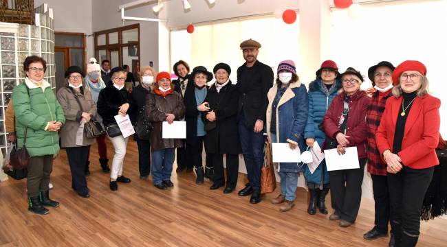 ŞAPKA VE ŞAL SERGİSİ