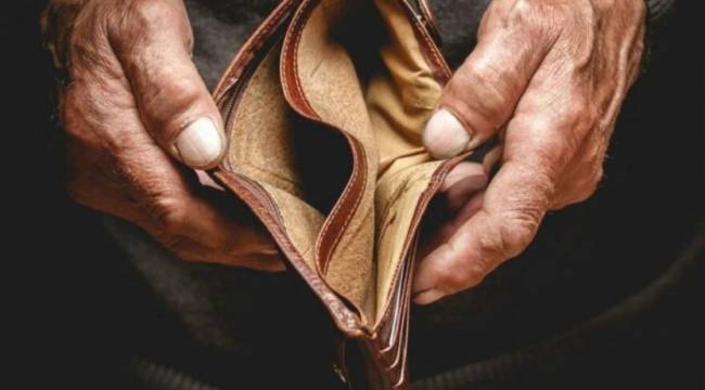 Türk-İş: Açlık sınırı 4,928 TL&#039;ye yükseldi