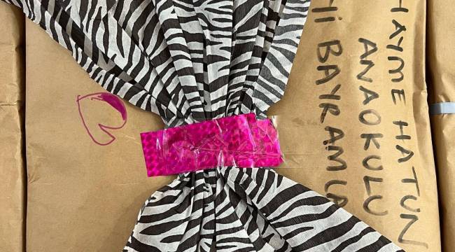 Bucalı öğrencilerden ihtiyaç sahiplerine paket paket sevgi