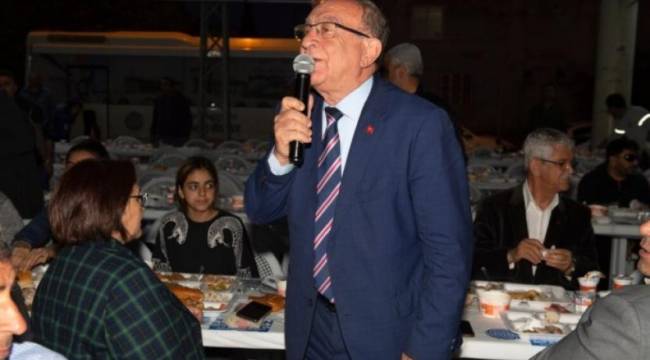 CHP'li belediye başkanı iftarda saldırıya uğradı
