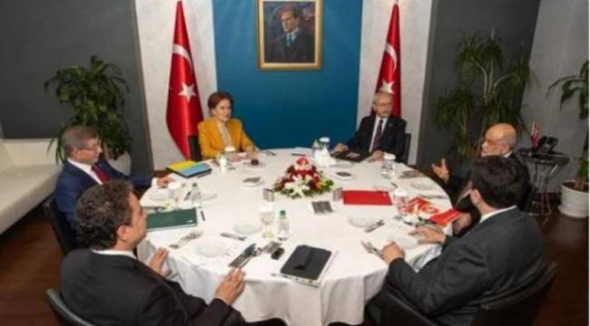 CHP'nin seçim ittifakı önerisi belli oldu: Tek aday, 8 seçenek