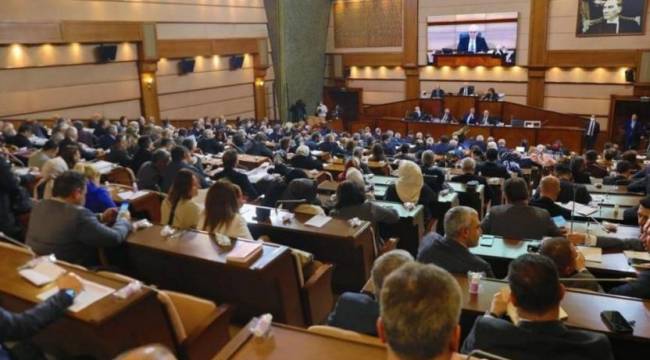 İBB Meclisi'nden öğrenciye ulaşımda indirim