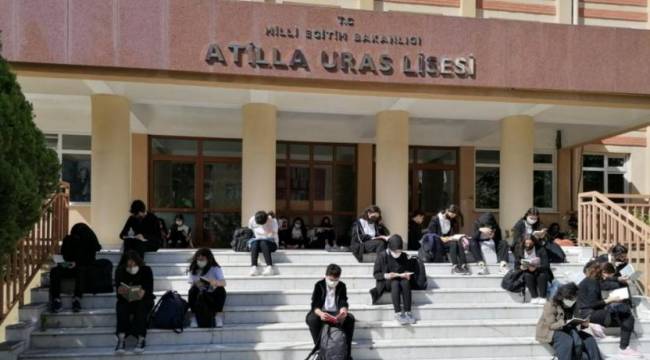 Okul müdüründen oruç tutmayan öğretmen ve öğrencilere talimat