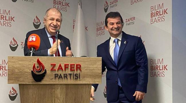 Zafer Partisi'nde gece yarısı istifası