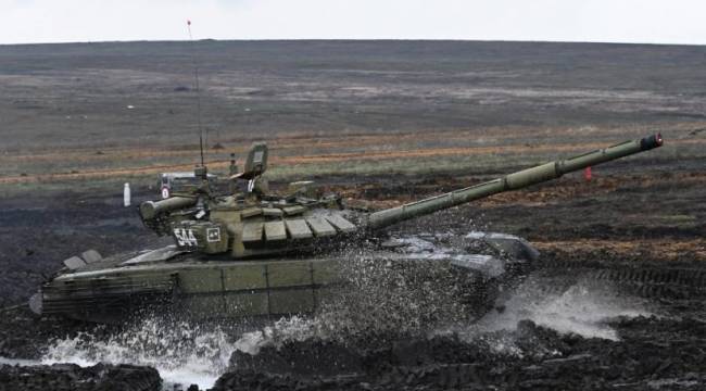 Zelenskiy istedi: ABD, Ukrayna'ya Sovyet yapımı tanklar gönderecek