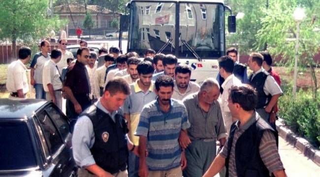 28 kişiyi tek kurşunla öldürüp 'şükür namazı' kıldılar, AKP düzenlemesiyle serbest bırakıldılar