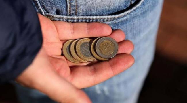Asgari ücretlinin alım gücü 3 bin 229 liraya geriledi