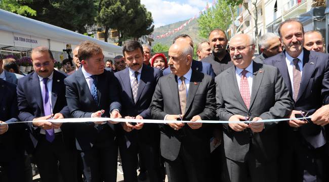 Bayındır’ın Mis Kokulu Festivali Başladı
