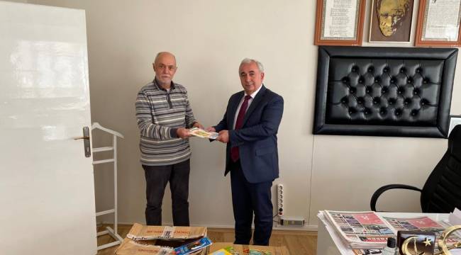 Bostanlıspor’dan Karşıyaka Halk Eğitime kitap bağışı