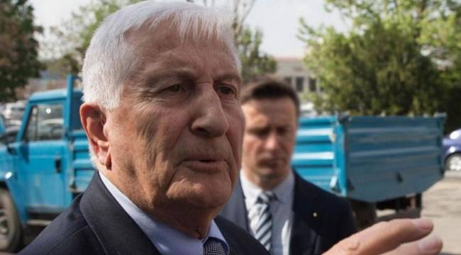 Demans tanısı konulan Çevik Bir’in kardeşi: Nerede olduğunu bilmiyor