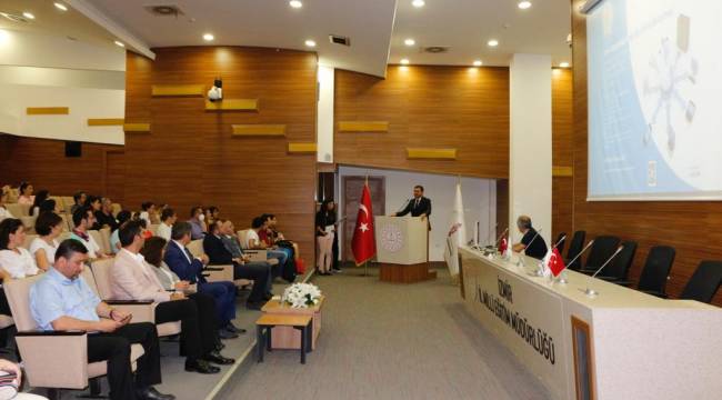 İzmir İl Milli Eğitim Müdürlüğünde İzmir Akademik Proje Ağı (İAPA) Buluşması Gerçekleştirildi