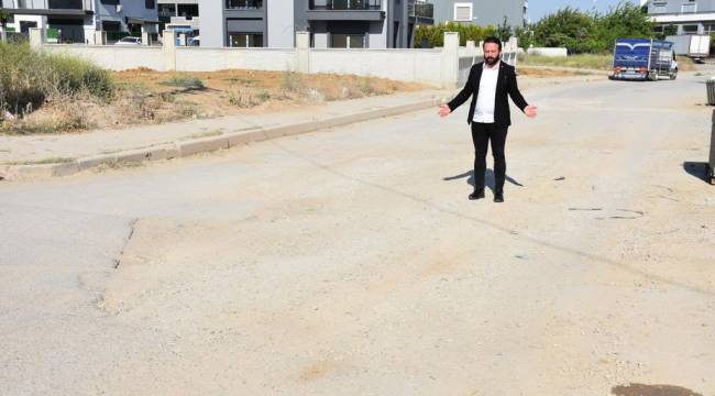 Menderes'te de yol isyanı! AK Parti İlçe Başkanı Süleyman Artcı; "Bozuk yollar usandırdı! "