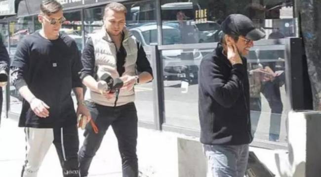 Mesut Özil ile Rıdvan Dilmen buluştu
