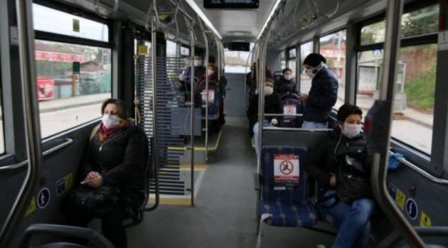 Vaka sayısı binin altında: Koca'dan toplu taşımada maske açıklaması