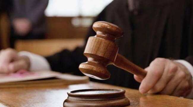 Yargıtay, kızını tacizden 30 yıl hapis cezası alan babanın cezasını kaldırdı