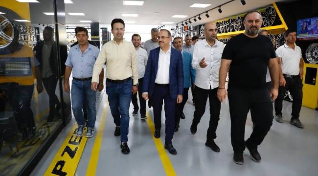 AK Parti İzmir İl Başkanı Kerem Ali Sürekli;  “Tepkiler, İzmir’i yönetenleredir!”