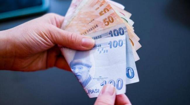 AKP'den 'asgari ücrete zam' sorusuna yanıt