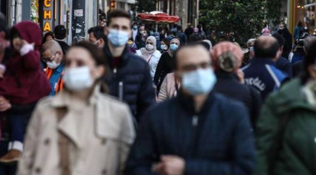 Artan vakalar sonrası maske geri mi dönüyor? Bakan Koca'dan açıkladı