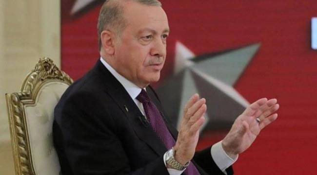 Erdoğan'ın yakınında tuttuğu isim Abdullah Gül'e gitmiş