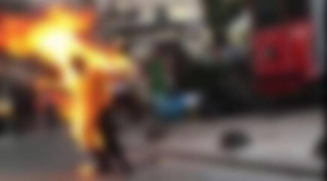 Galata&#039;da kendini ateşe veren kişi yaşamını yitirdi