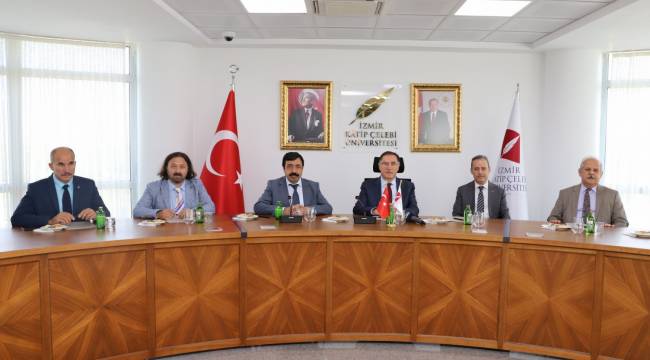 Kamu Başdenetçisi Şeref Malkoç İKÇÜ’de