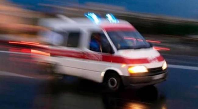 Adresi yanlış verdiği ambulansın geç geldiğini iddia edip, kendini yakmaya çalıştı