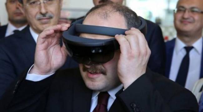 Bakan Varank: Çin'den İtalya'ya kadar, Türkiye'deki üretim kabiliyetlerine sahip başka bir ülke yok