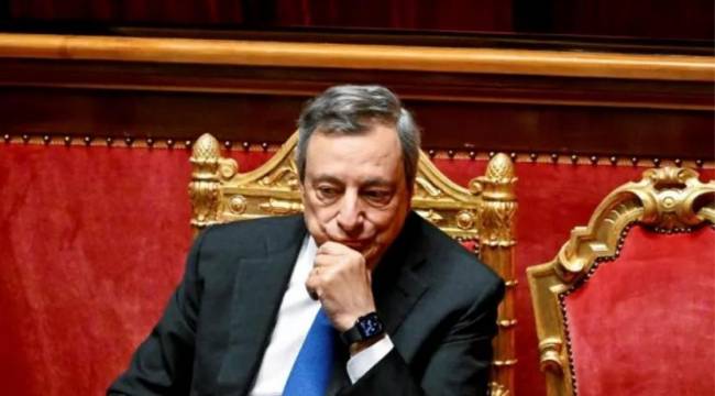 İtalya Başbakanı Draghi yine istifa etti
