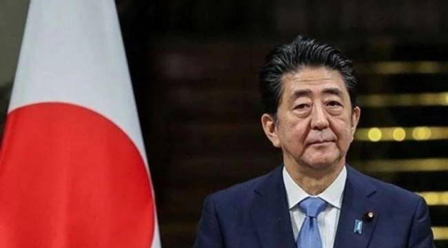Şinzo Abe'ye suikasta dünyadan ilk tepkiler: 'Terör eylemi'