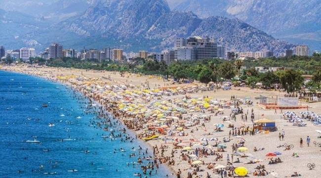 TÜİK: Yılın ikinci çeyreğinde turizm geliri 8,7 milyar dolara ulaştı