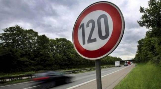 Aşırı hız cezasına 'kamu görevi' affı, mahkeme haklı buldu