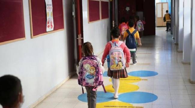 Bakan Özer, 'Öğrencilerden kayıt ücreti alınmayacak' demişti: Kayıt için 40 bin TL istediler!