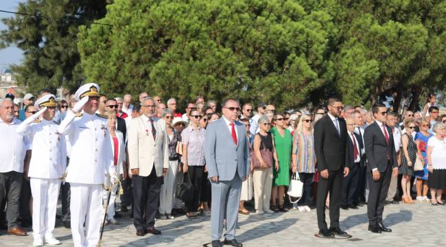 BÜYÜK ZAFERİN 100.YILDÖNÜMÜ FOÇADA COŞKUYLA KUTLANDI