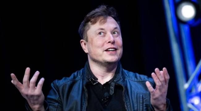 Elon Musk: Dünya bebek kriziyle karşı karşıya, daha çok çocuk yapın