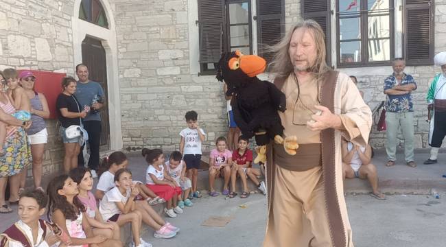 FOÇA ULUSLARARASI MEDDAH VE MASAL FESTİVALİ BAŞLADI