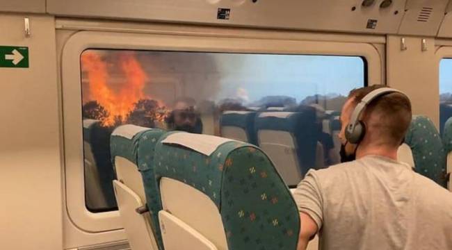 İspanya'da yangın bölgesinden geçen trende facia: 20 yaralı