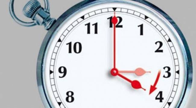 'Sabit yaz saati uygulaması devam edecek mi?' sorusuna Bakan Dönmez'den yanıt