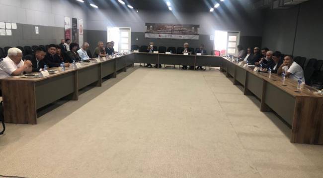 Türk Yazıtları Moğolistan’da Tartışılıyor