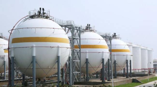 Avrupa'da gaz krizi büyüyor: Bazı okullar odunla ısıtılacak