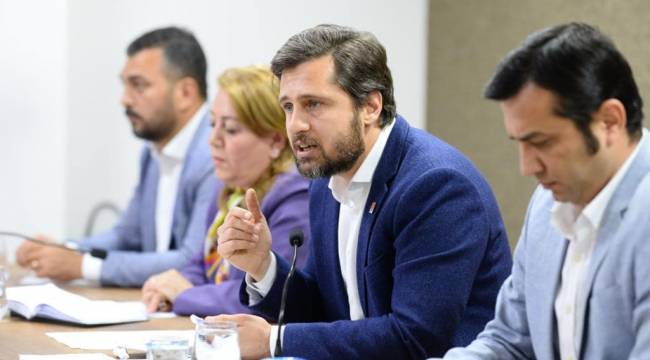 CHP İzmir’de Yönetim Toplandı